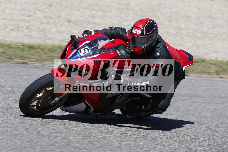 /06 08.04.2026 Cornu Master School ADR/Gruppe blau/5